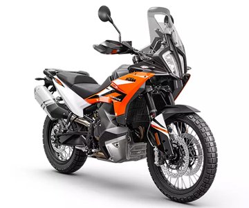 KTM 890
